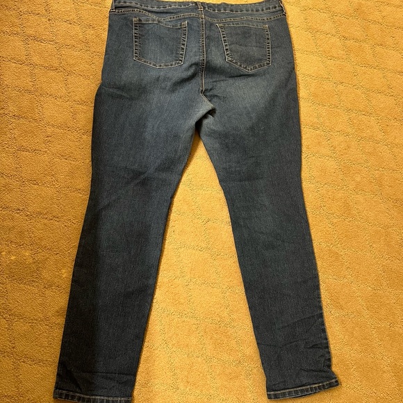 Torrid Jeans - Picture 2 of 3